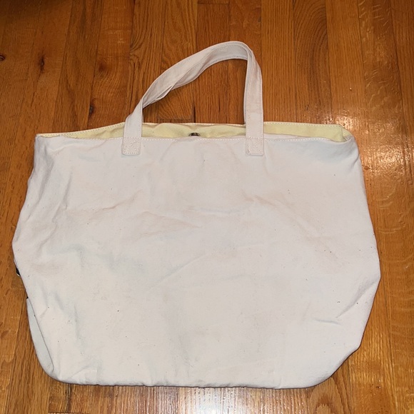 Dirty Ballerina “Beach Please” Palm Print Tote - Picture 5 of 9